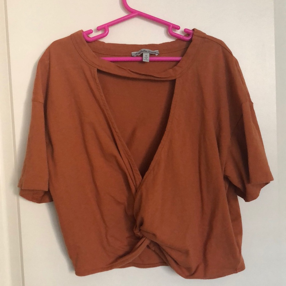 Super cute burnt orange top